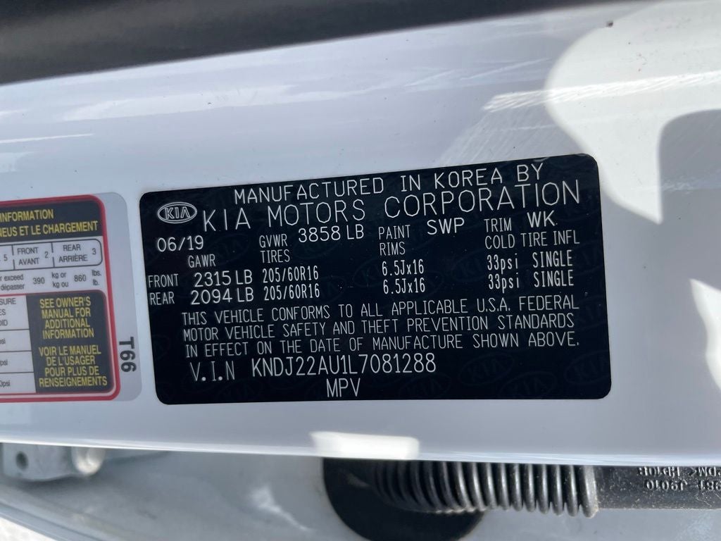 2020 Kia Soul LX - MANUAL TRANSMISSION