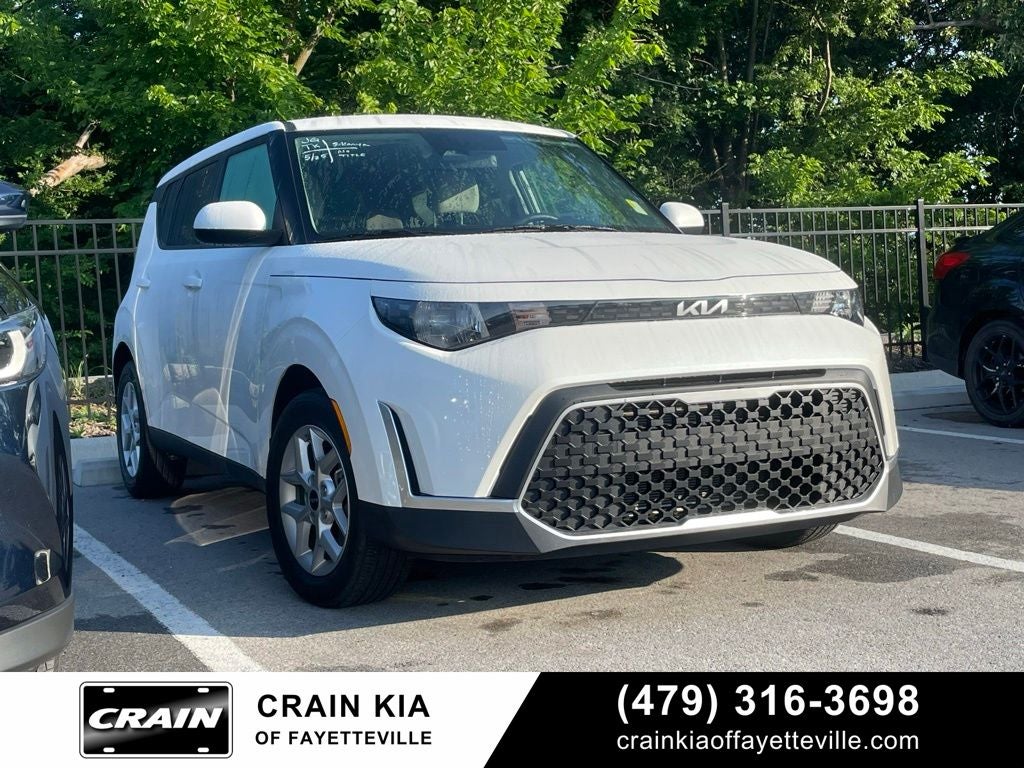 2025 Kia Soul 2.0L LX IVT's photo