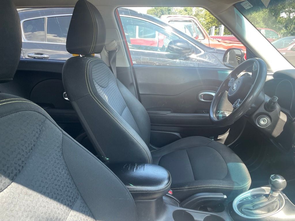 2015 Kia Soul Plus - KEYLESS ENTRY / CRUISE CONTROL