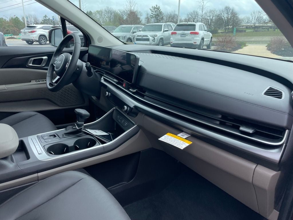 2026 Kia Carnival LXS