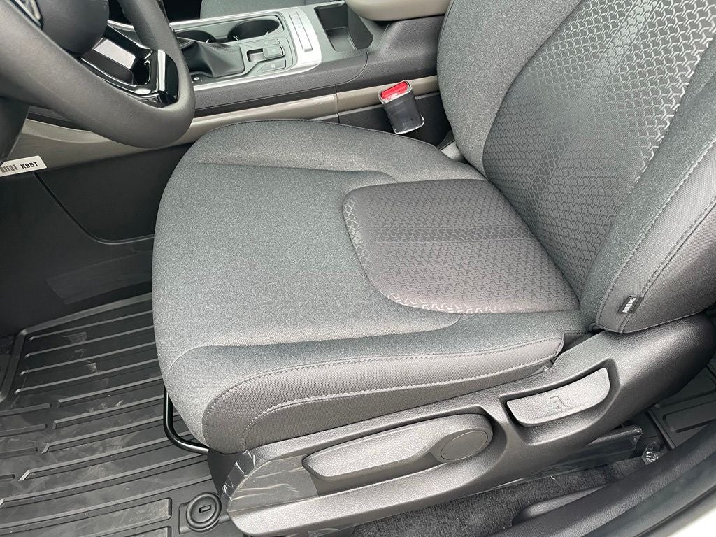 2026 Kia Carnival LX