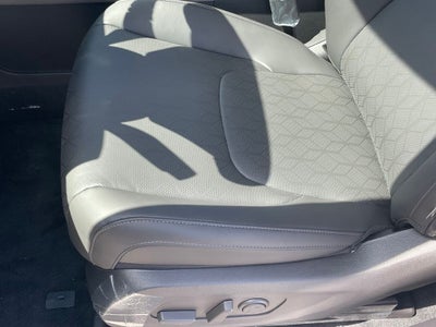 2027 Kia Carnival LXS