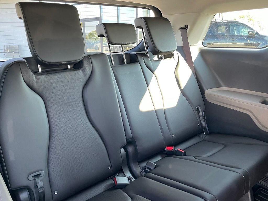 2026 Kia Carnival Hybrid LXS