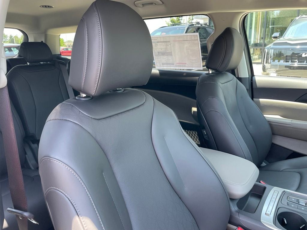 2026 Kia Carnival Hybrid LXS