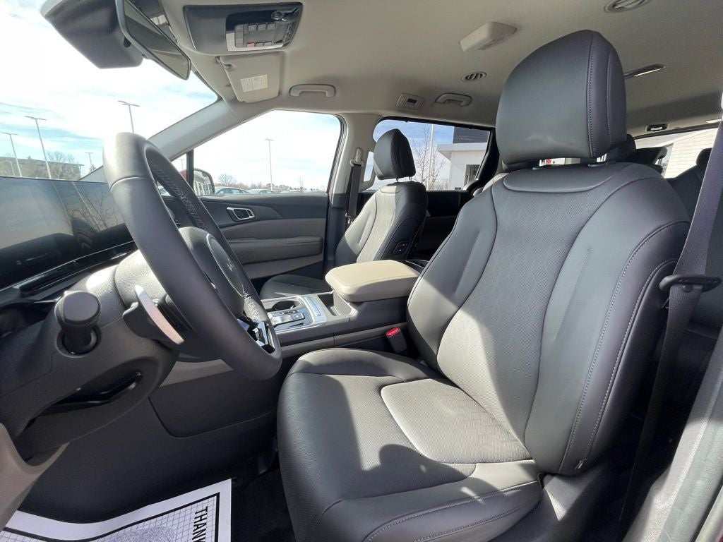 2026 Kia Carnival Hybrid EX