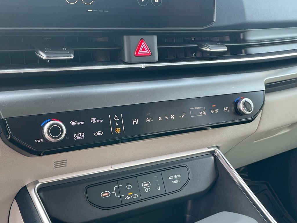 2026 Kia Carnival SX