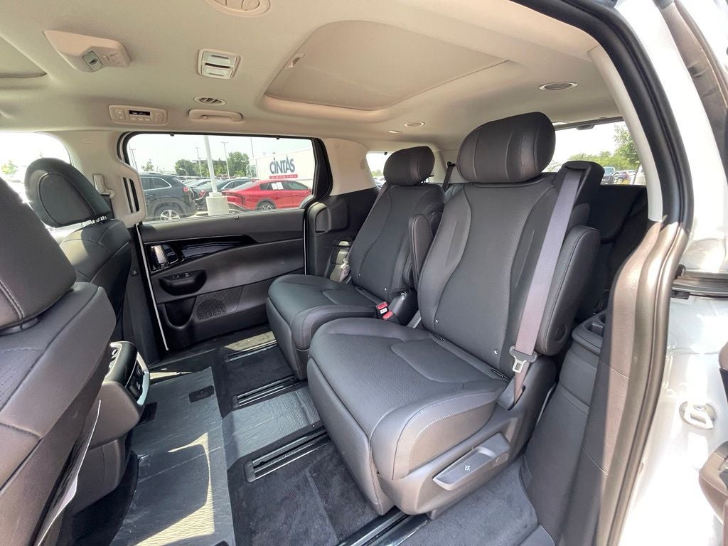 2027 Kia Carnival SX Prestige