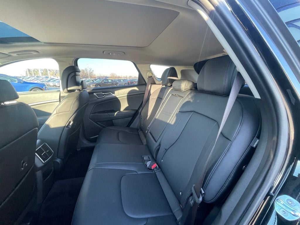 2025 Kia Sportage Hybrid EX