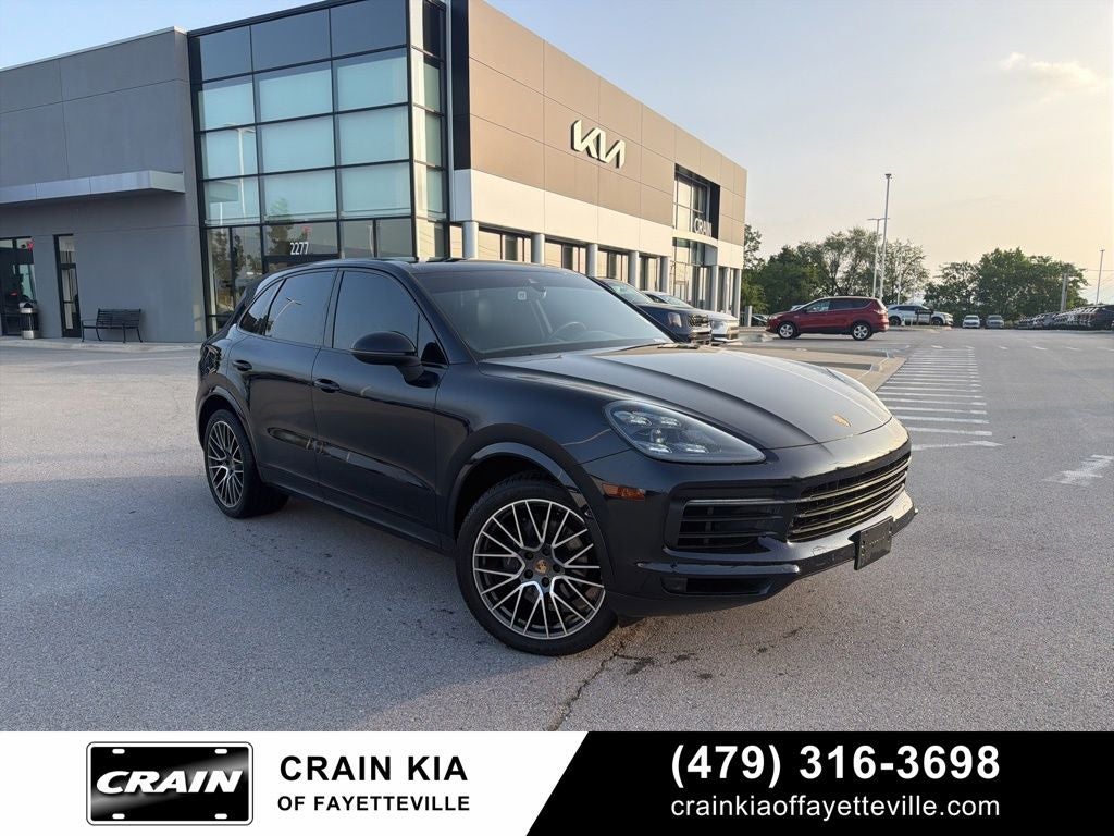 2019 Porsche Cayenne -'s photo