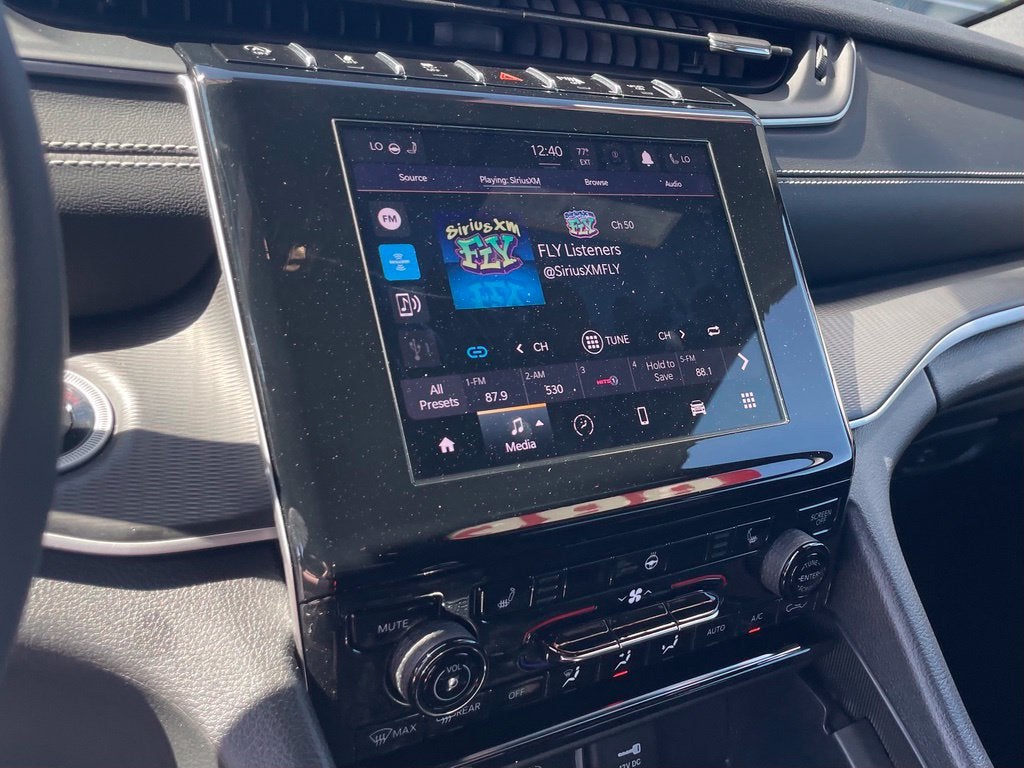 2024 Jeep Grand Cherokee Altitude X CARFAX 1-Owner