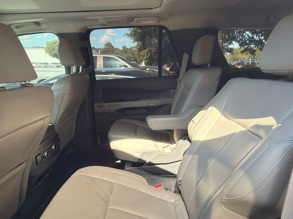 2021 Ford Expedition XLT LEATHER, BUCKETS, PANO ROOF