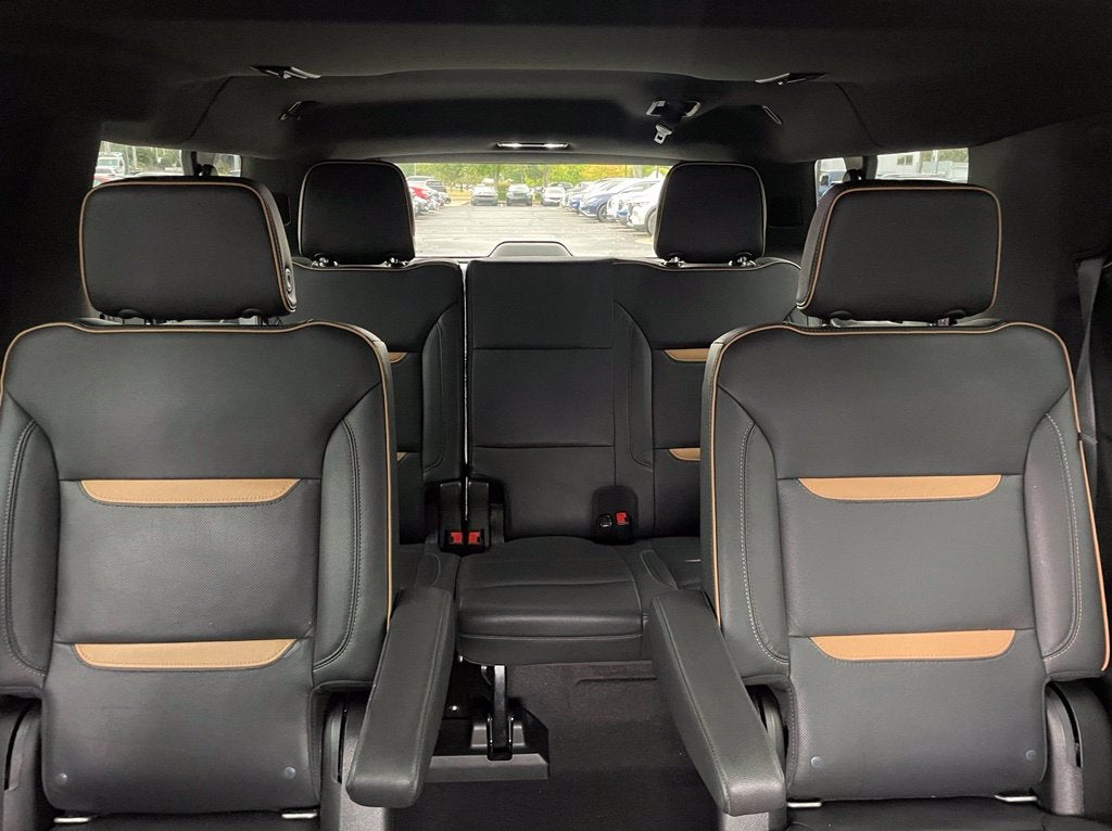 2021 GMC Yukon XL AT4 Pano Roof, Bucket Seats, Power Boards, DVD's