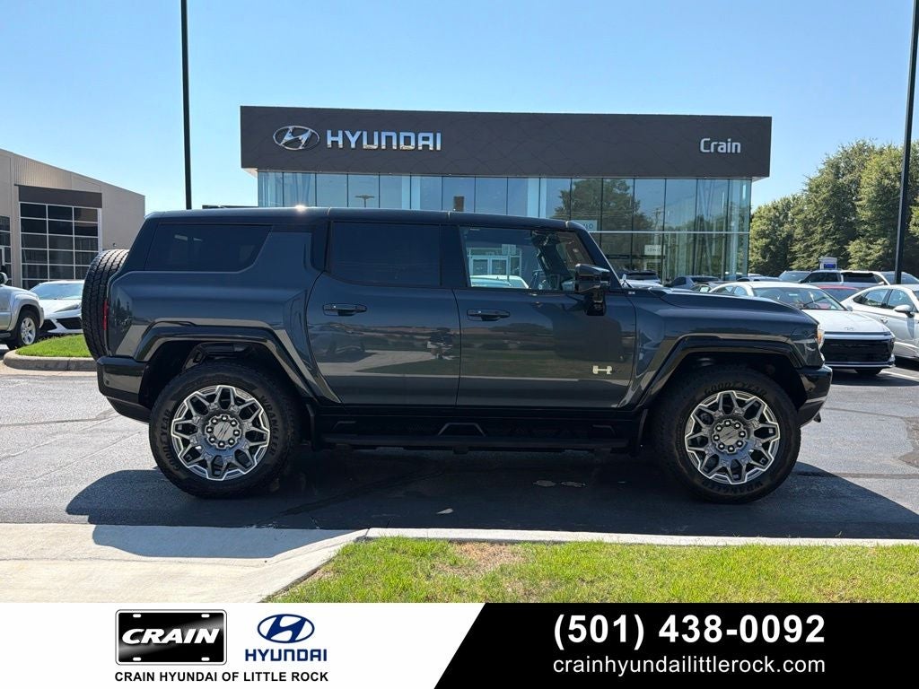 2025 GMC Hummer EV SUV 3X Low Miles, Clean CarFax