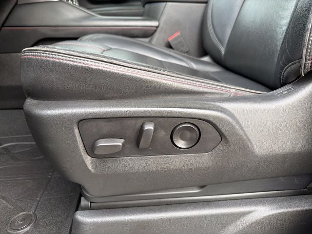 2021 Chevrolet Suburban RST