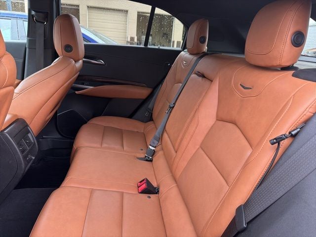 2021 Cadillac XT4 Premium Luxury