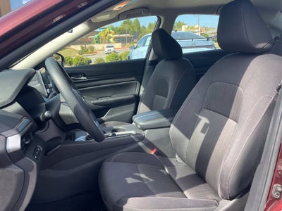 2025 Nissan Altima 2.5 SV CLEAN CARFAX 1-OWNER