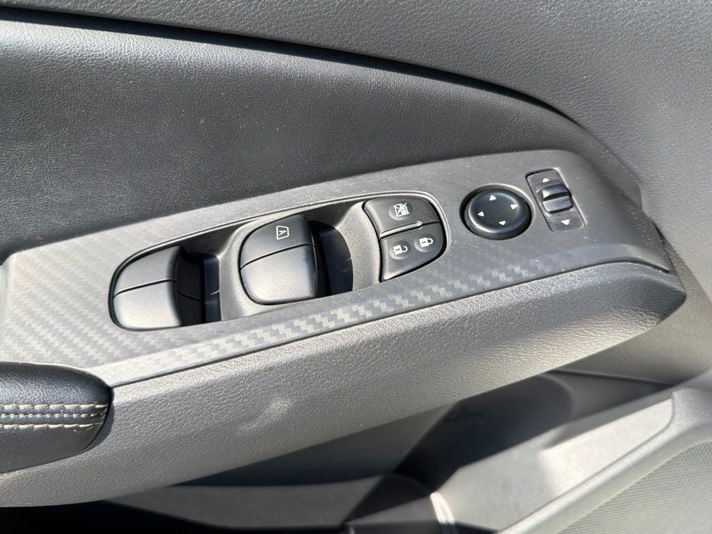 2025 Nissan Altima 2.5 SV CARFAX 1-Owner