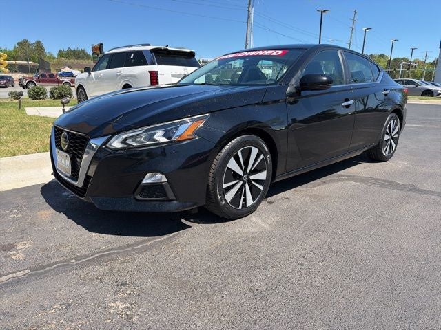 2022 Nissan Altima 2.5 SV