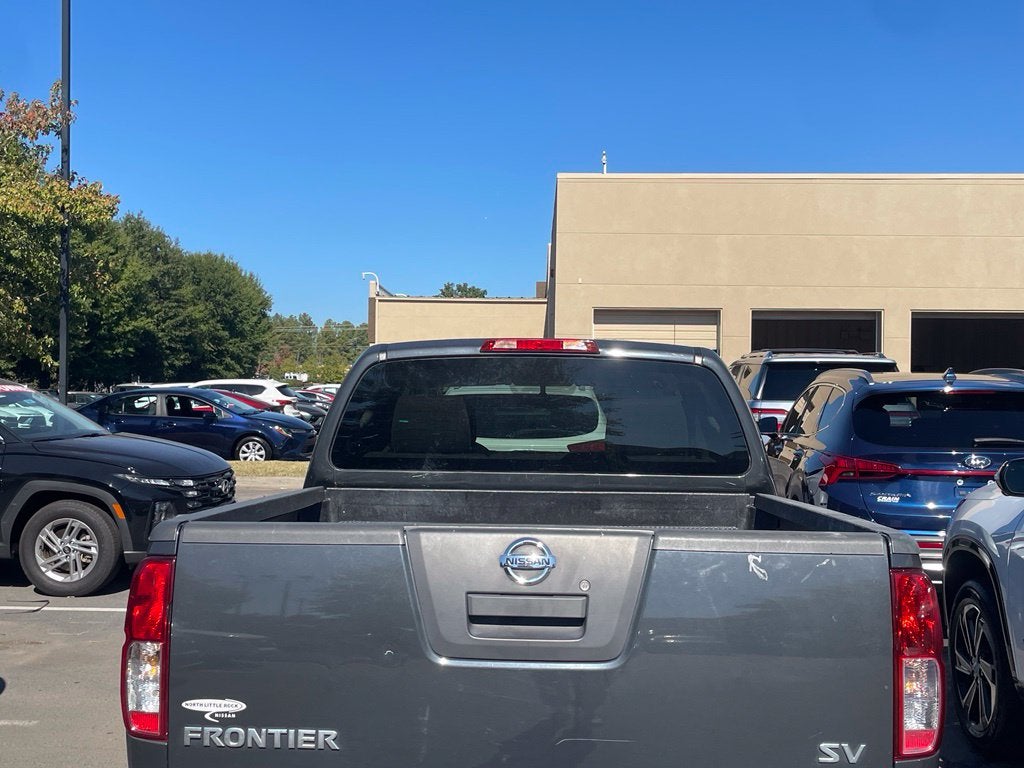 2011 Nissan Frontier SV CarFax One Owner