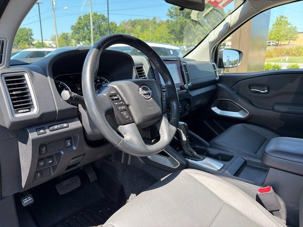 2022 Nissan Frontier SV
