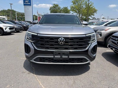 2025 Volkswagen Atlas Cross Sport 2.0T SE w/Technology CLEAN CARFAX 1-OWNER