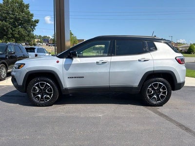 2025 Jeep Compass Trailhawk