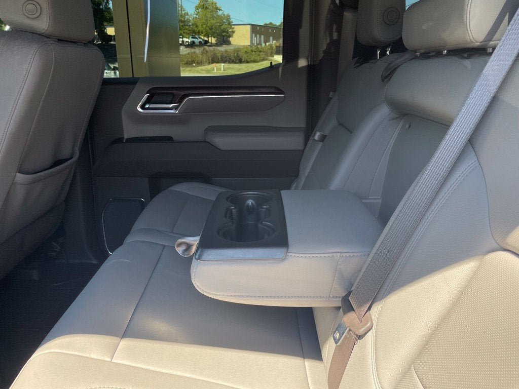2024 GMC Sierra 1500 SLT Moonroof, Leather, X31