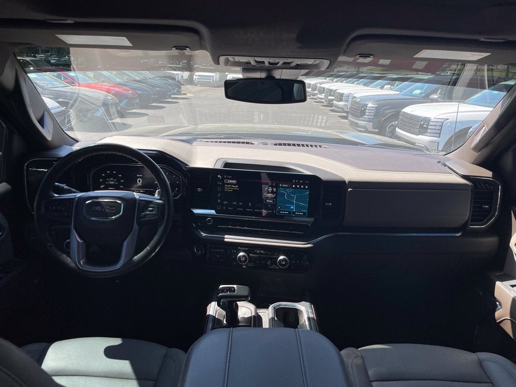 2024 GMC Sierra 1500 SLT Moonroof, Leather, X31