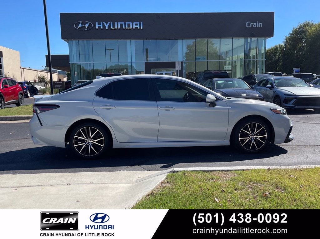 2023 Toyota Camry SE, CLEAN CARFAX