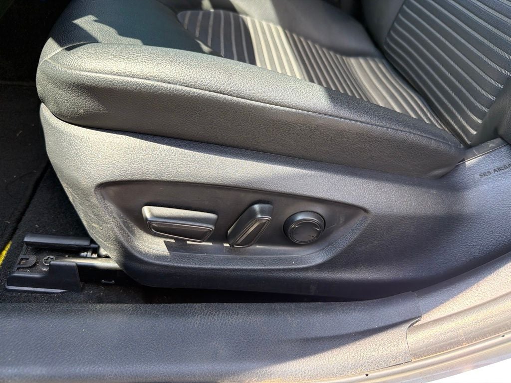 2023 Toyota Camry SE, CLEAN CARFAX
