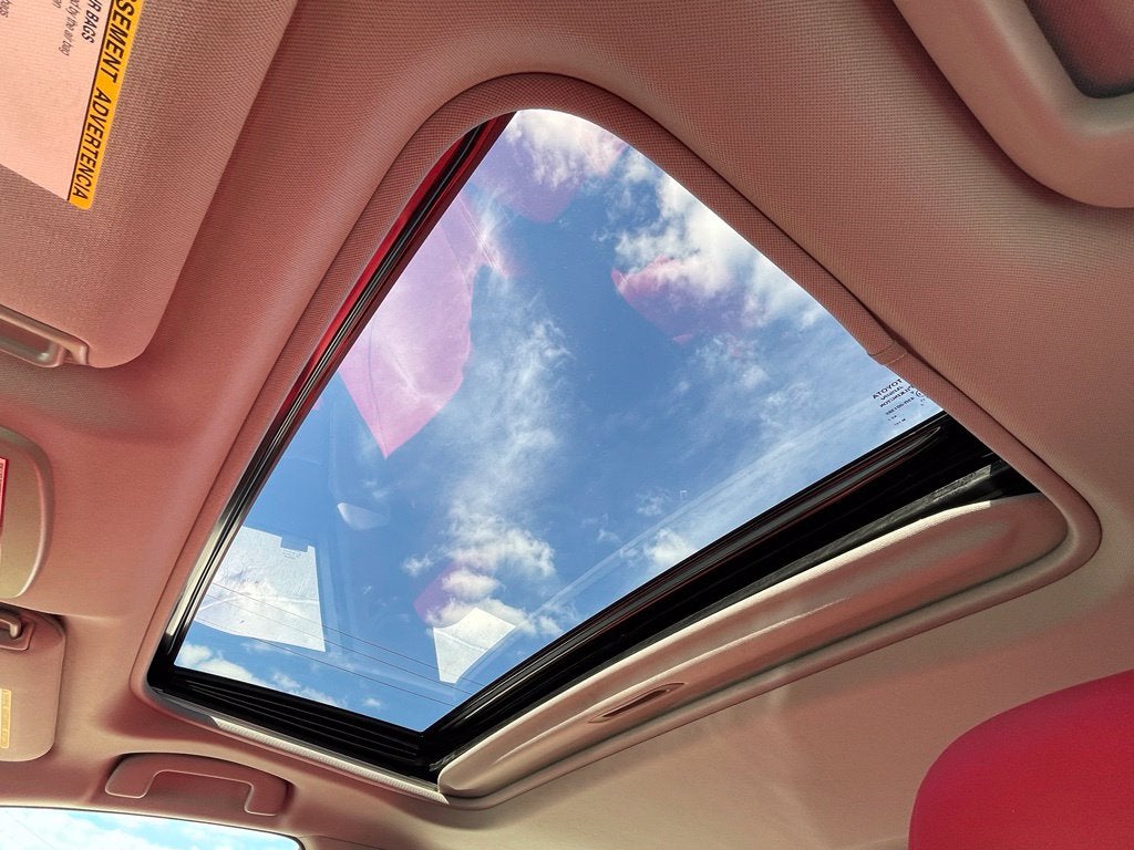 2021 Toyota Camry Hybrid XSE Pano Roof, Leather