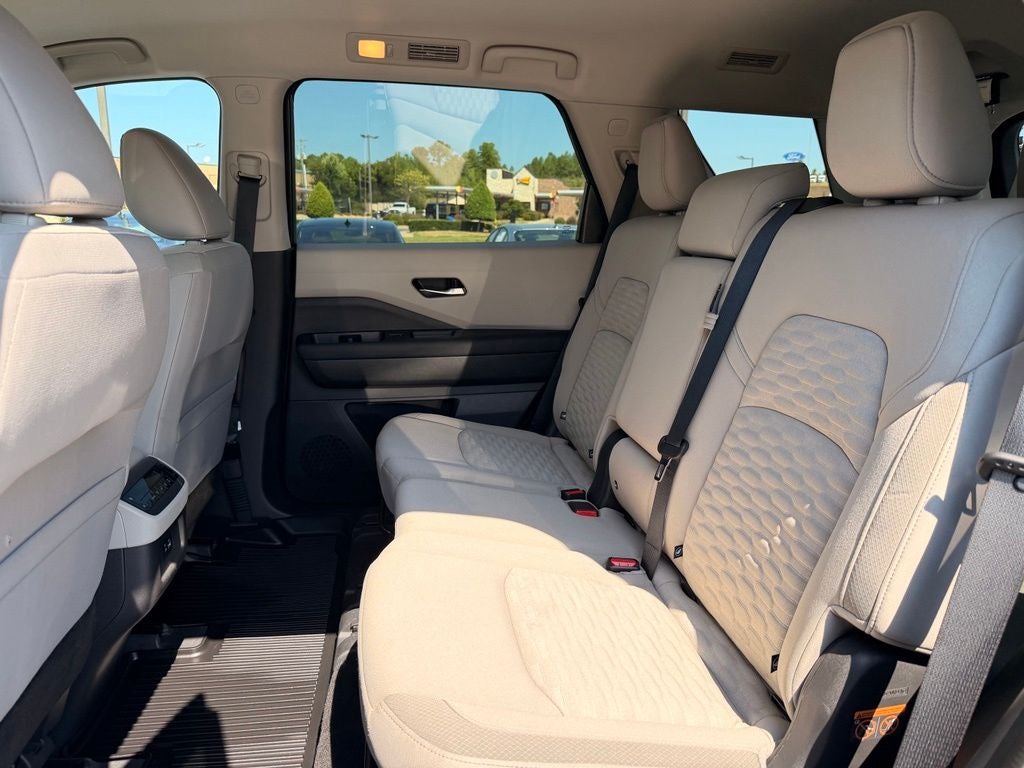 2022 Nissan Pathfinder SV 4WD, Clean CarFax, CarFax One Owner