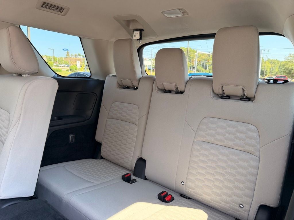 2022 Nissan Pathfinder SV 4WD, Clean CarFax, CarFax One Owner