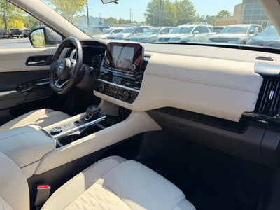 2022 Nissan Pathfinder SV 4WD, Clean CarFax, CarFax One Owner