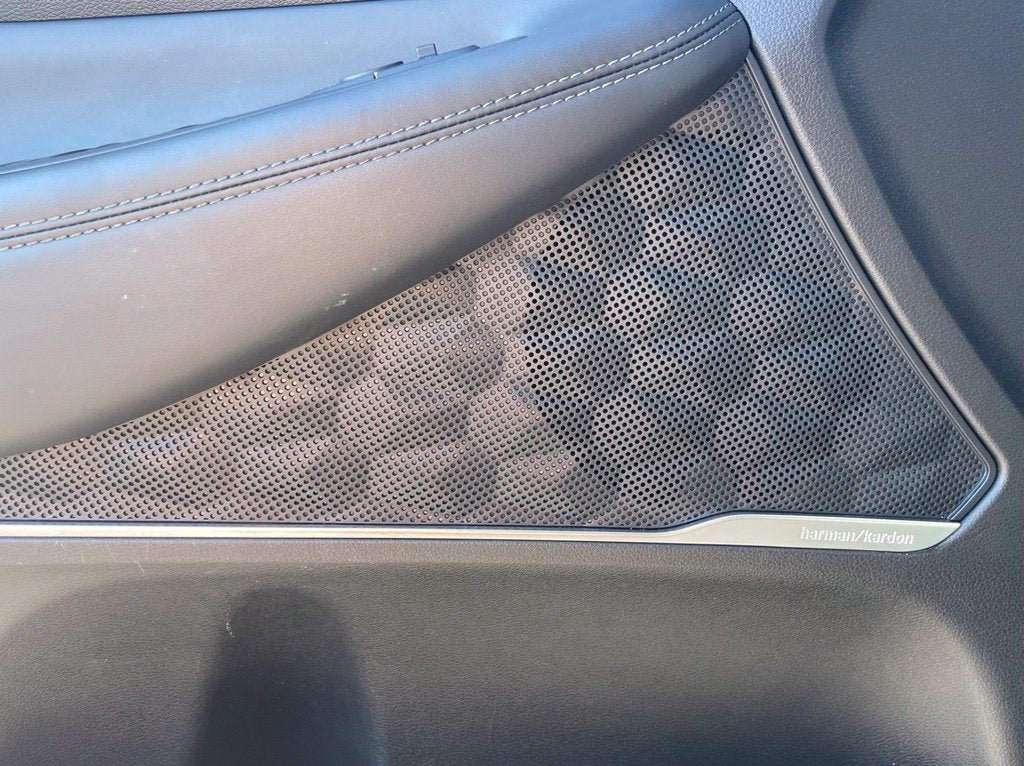 2022 Hyundai Santa Fe SEL Pano Roof, Leather, One Owner, Clean CarFax