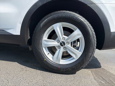 2023 Kia Sorento LX