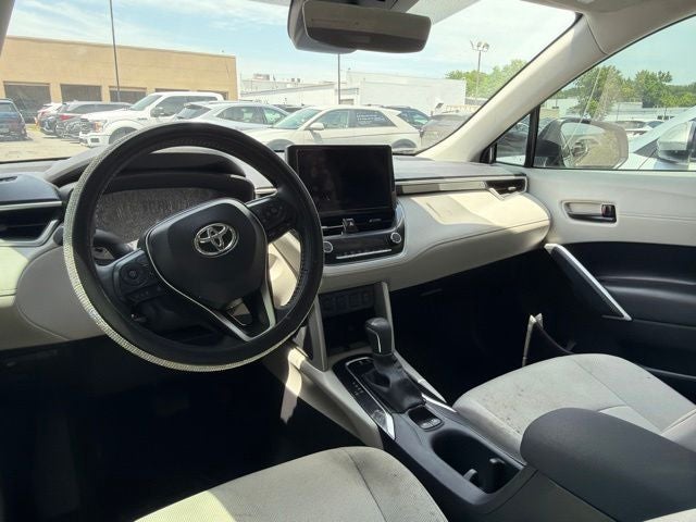 2025 Toyota Corolla Cross LE