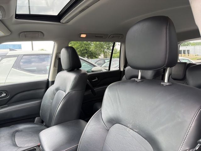 2024 INFINITI QX80 LUXE