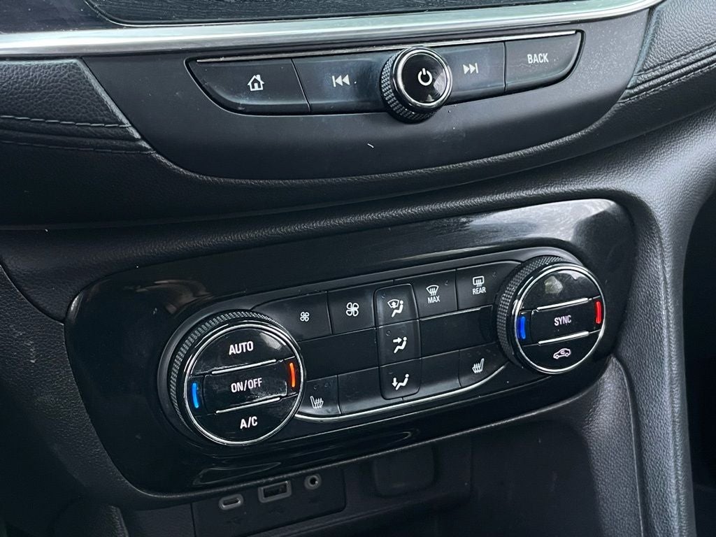 2022 Buick Encore GX Select