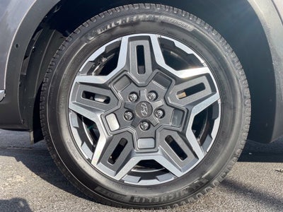 2022 Hyundai Santa Fe Hybrid Limited Pano Roof, Leather, One Owner