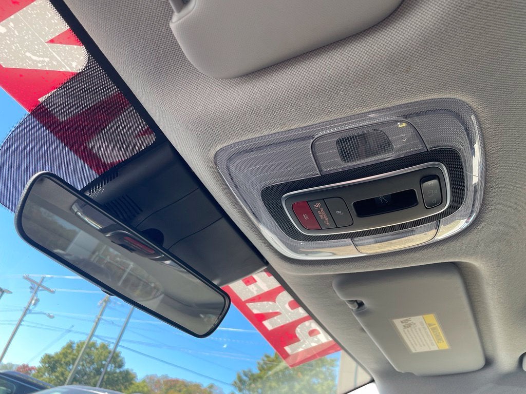 2025 Hyundai Elantra SEL Convenience Moonroof, Clean CarFax, One Owner