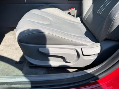 2025 Hyundai Elantra SEL Convenience CARFAX 1-Owner