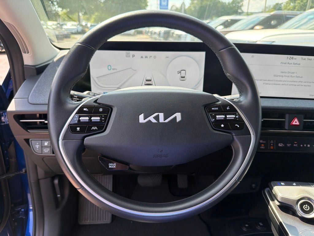 2023 Kia EV6 Wind Long Range, 300+ Miles Range