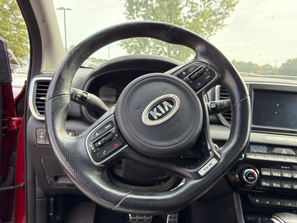 2019 Kia Sportage SX Leather, Pano Roof, Navi