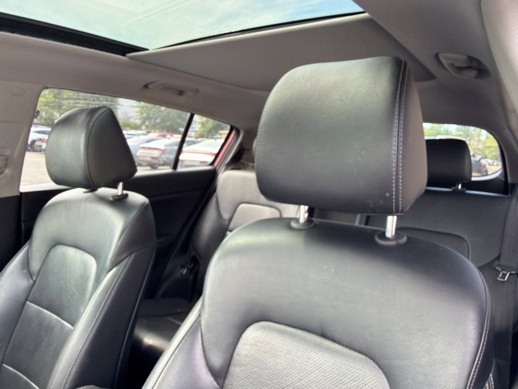2019 Kia Sportage SX Leather, Pano Roof, Navi