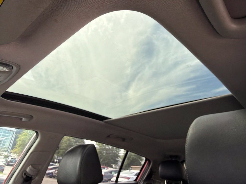 2019 Kia Sportage SX Leather, Pano Roof, Navi