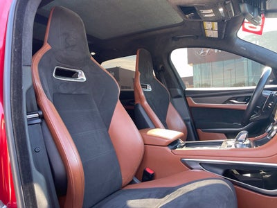 2023 Jaguar F-PACE SVR Clean CarFax, Leather, Moonroof