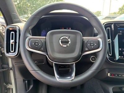 2024 Volvo XC40 B5 Core