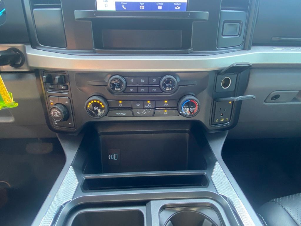 2024 Ford F-250SD XLT