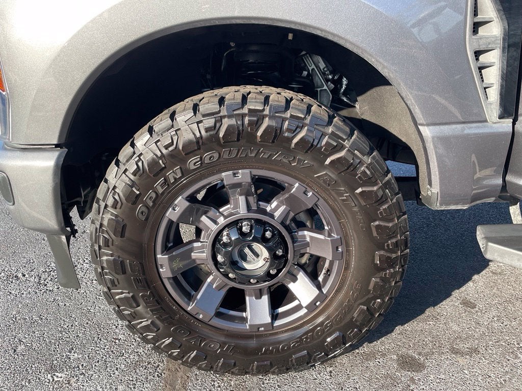 2025 Ford F-250SD Lariat